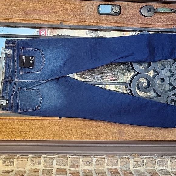 Kut Blue Denim Jeans - Picture 8 of 14